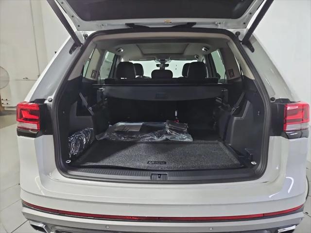 2026 Volkswagen Atlas Peak Edition