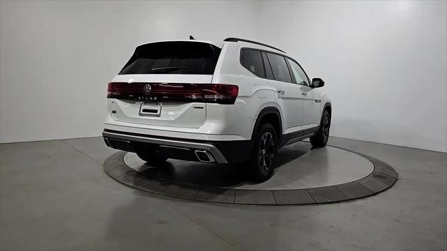 2026 Volkswagen Atlas Peak Edition