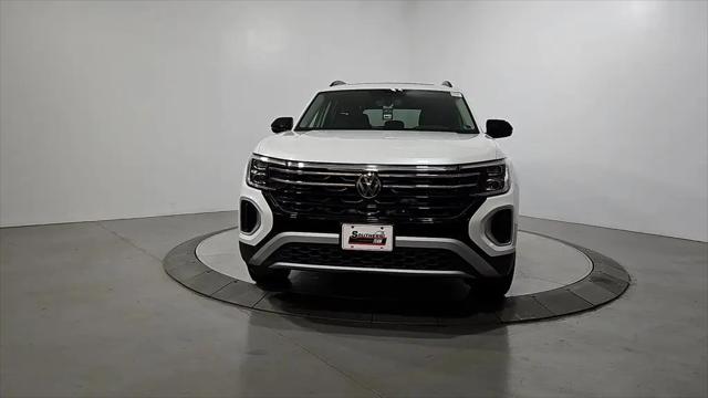 2026 Volkswagen Atlas Peak Edition