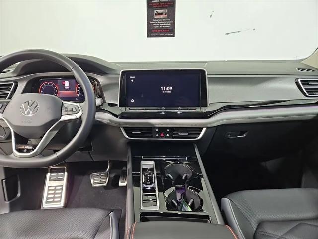 2026 Volkswagen Atlas Peak Edition