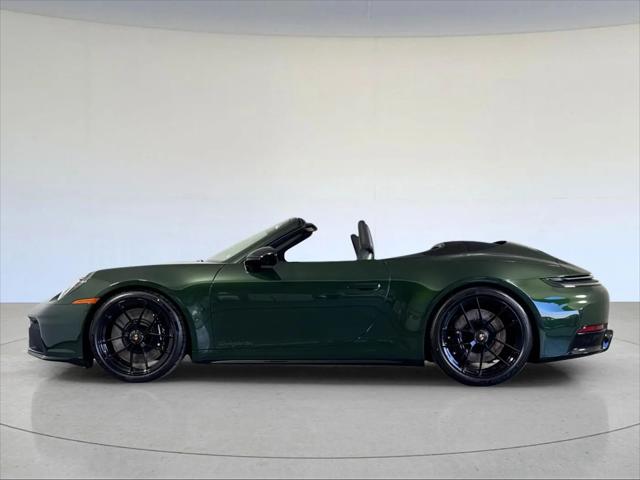 2026 Porsche 911 Carrera 4 GTS Cabriolet
