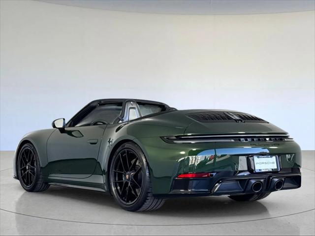 2026 Porsche 911 Carrera 4 GTS Cabriolet