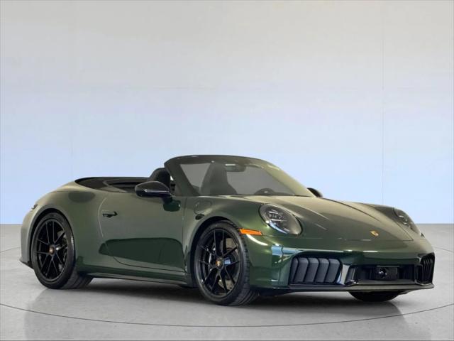 2026 Porsche 911 Carrera 4 GTS Cabriolet