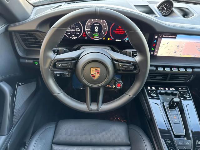 2026 Porsche 911 Carrera 4 GTS Cabriolet