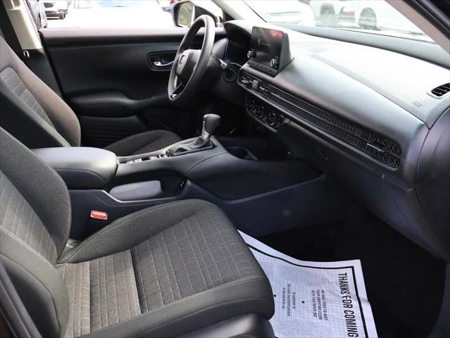 2025 Honda HR-V AWD LX