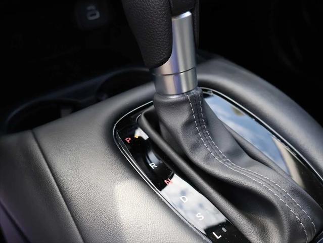 2025 Honda HR-V AWD LX