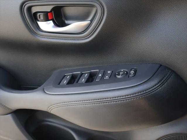 2025 Honda HR-V AWD LX