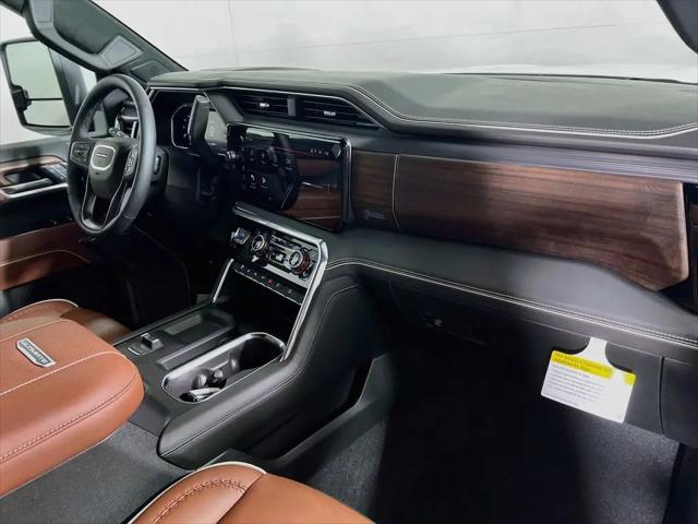 2026 GMC Sierra 3500HD Crew Cab, Long Bed, Denali Ultimate, 4WD