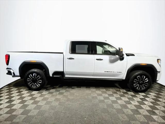 2026 GMC Sierra 3500HD Crew Cab, Long Bed, Denali Ultimate, 4WD
