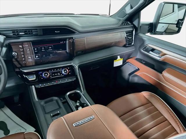 2026 GMC Sierra 3500HD Crew Cab, Long Bed, Denali Ultimate, 4WD