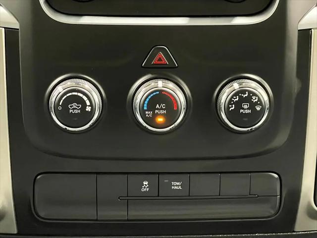 2019 Ram 1500 Classic SLT Crew Cab 4x4 6'4" Box