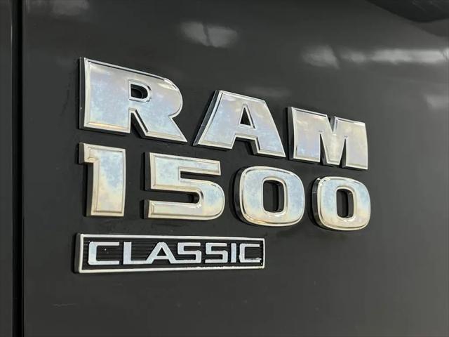 2019 Ram 1500 Classic SLT Crew Cab 4x4 6'4" Box