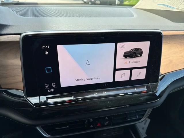 2026 Volkswagen Atlas SE with Technology