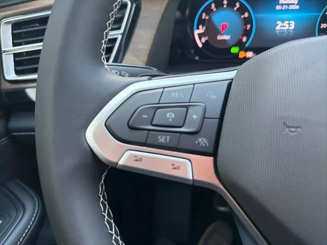 2026 Volkswagen Atlas SE with Technology