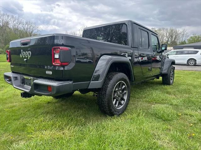 2023 Jeep Gladiator Overland