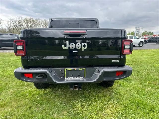 2023 Jeep Gladiator Overland