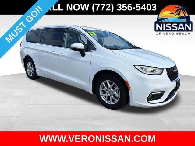 2023 Chrysler Pacifica Touring L for sale in Vero Beach, FL