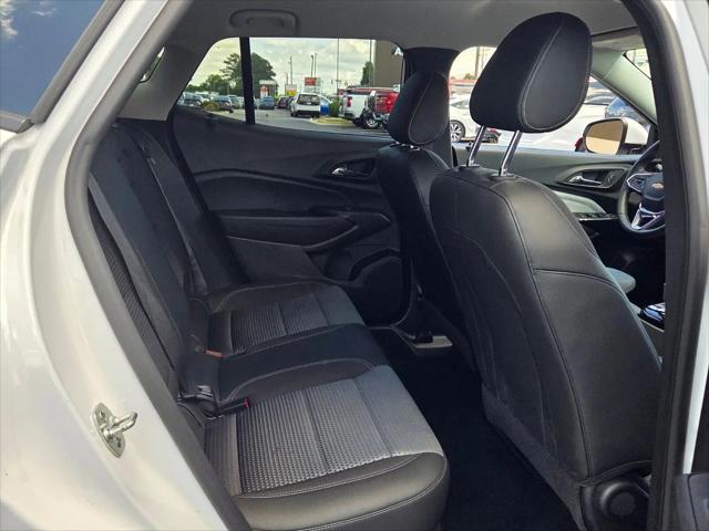 2025 Chevrolet Trax FWD LT