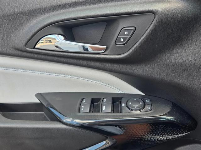 2025 Chevrolet Trax FWD LT