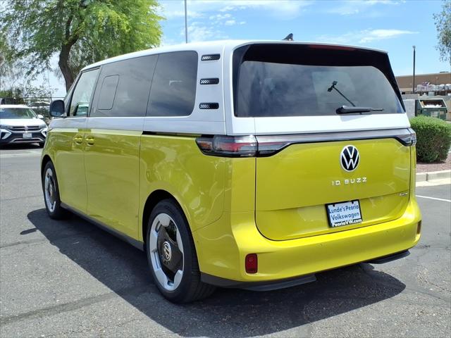 2025 Volkswagen ID. Buzz Pro S Plus 4Motion