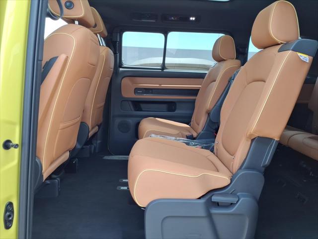 2025 Volkswagen ID. Buzz Pro S Plus 4Motion