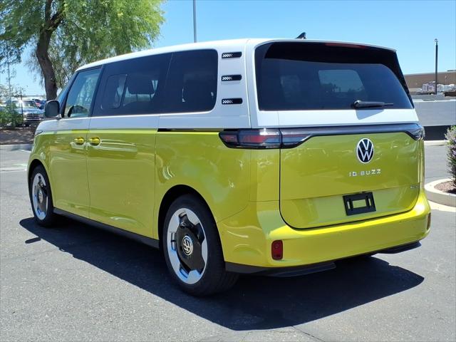 2025 Volkswagen ID. Buzz Pro S Plus 4Motion