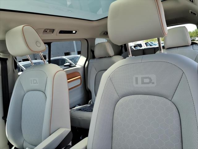 2025 Volkswagen ID. Buzz Pro S Plus 4Motion