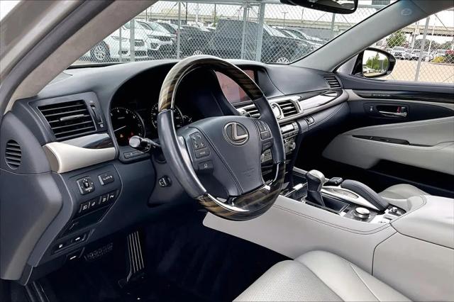 2017 Lexus LS 460 L