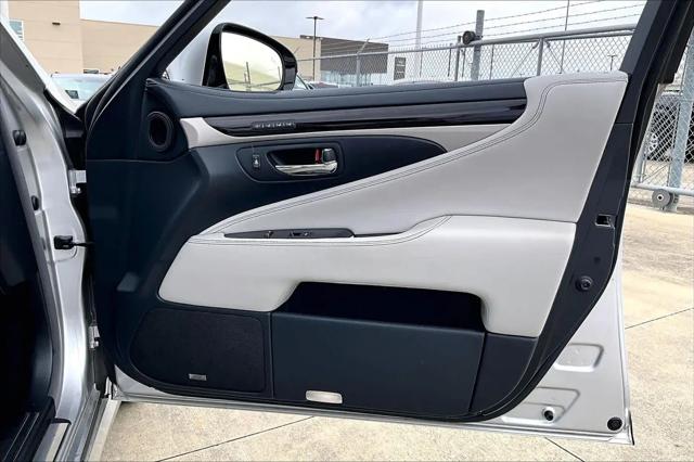 2017 Lexus LS 460 L
