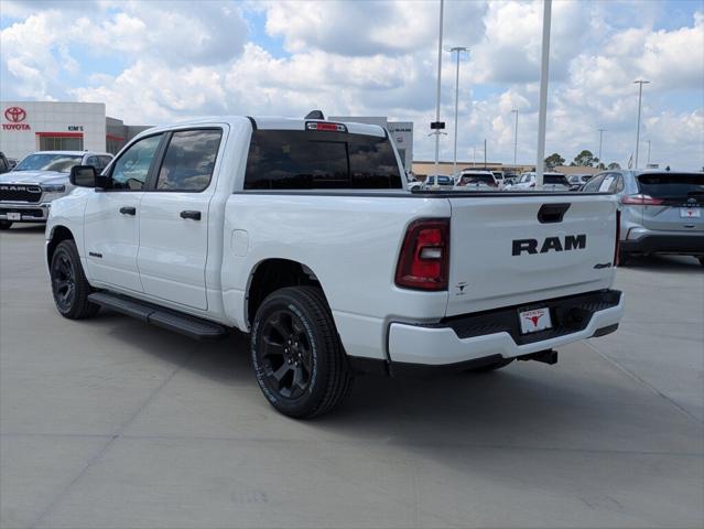 2026 Ram 1500 Express Crew Cab 4x4 5'7" Box