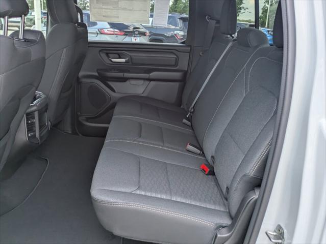 2026 Ram 1500 Express Crew Cab 4x4 5'7" Box