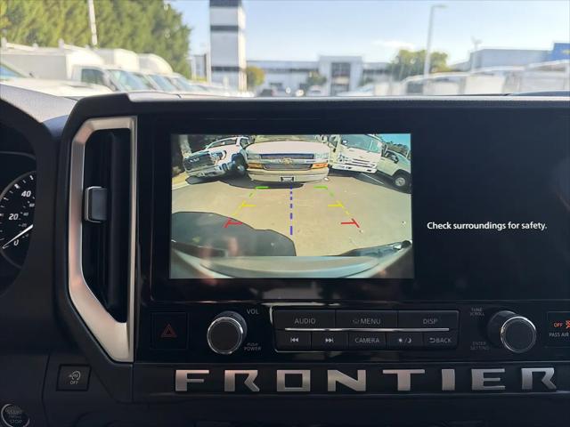 2025 Nissan Frontier Crew Cab SV 4x2