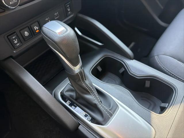 2025 Nissan Frontier Crew Cab SV 4x2