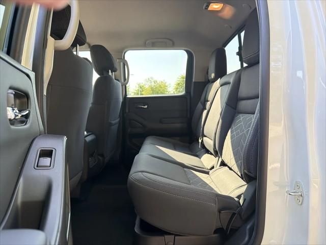 2025 Nissan Frontier Crew Cab SV 4x2