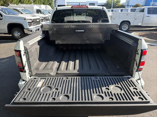 2025 Nissan Frontier Crew Cab SV 4x2
