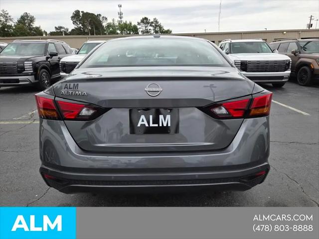 2025 Nissan Altima SV FWD