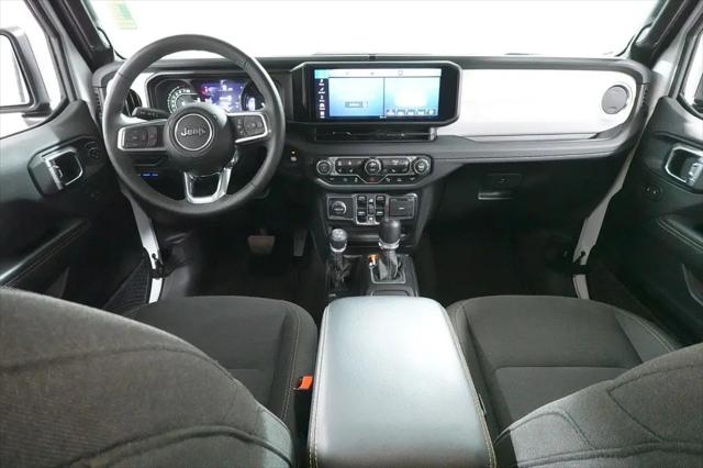 2025 Jeep Wrangler 4xe Sahara 4xe