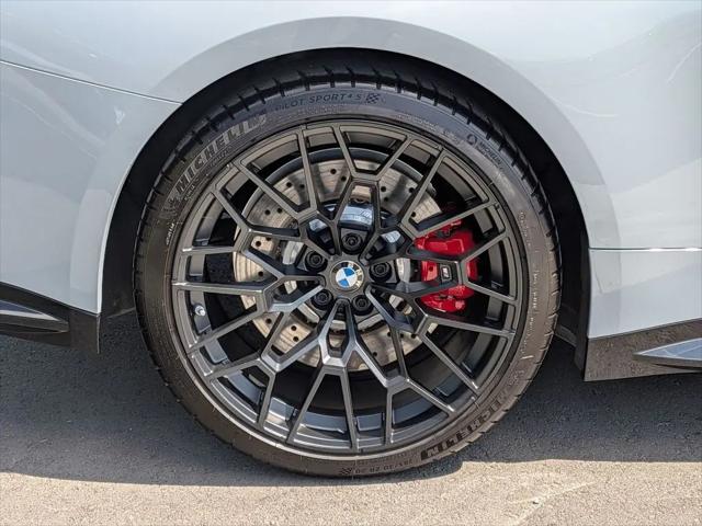 2025 BMW M4 CS