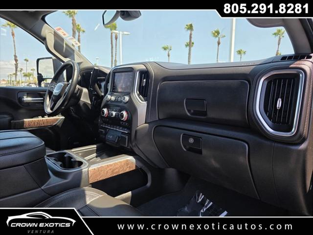 2023 GMC Sierra 2500HD 4WD Crew Cab Standard Bed Denali