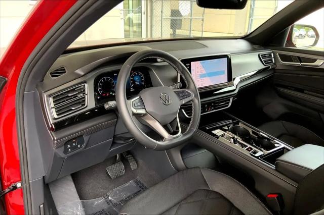 2025 Volkswagen Atlas Cross Sport 2.0T SE w/Technology