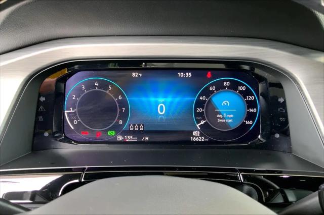 2025 Volkswagen Atlas Cross Sport 2.0T SE w/Technology