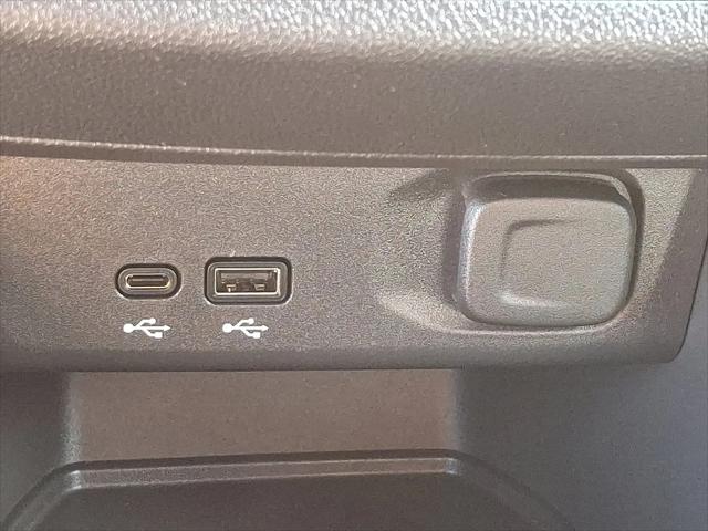2024 Buick NV Sport Touring FWD