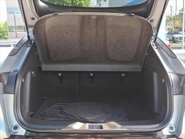2024 Buick NV Sport Touring FWD