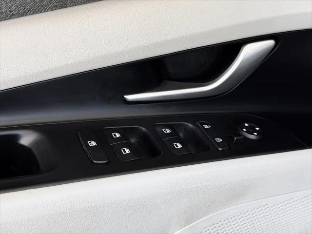 2021 Hyundai Elantra Limited