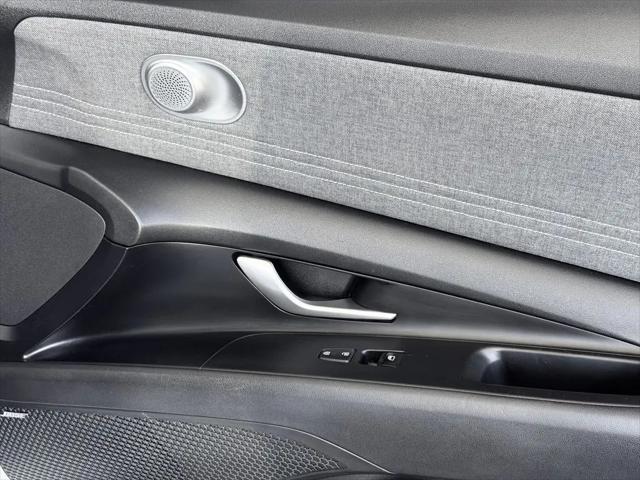 2021 Hyundai Elantra Limited