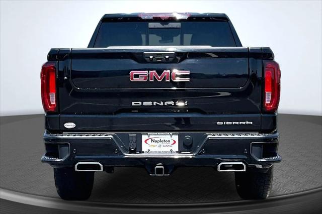 2023 GMC Sierra 1500 4WD Crew Cab Short Box Denali