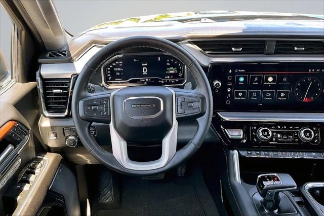 2023 GMC Sierra 1500 4WD Crew Cab Short Box Denali