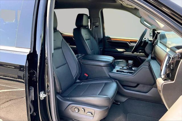 2023 GMC Sierra 1500 4WD Crew Cab Short Box Denali