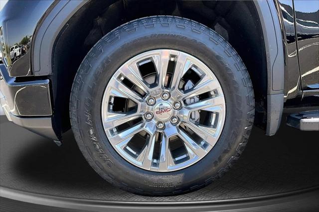2023 GMC Sierra 1500 4WD Crew Cab Short Box Denali