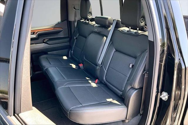 2023 GMC Sierra 1500 4WD Crew Cab Short Box Denali